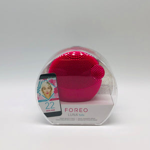 Foreo Sweden- Luna fofo/Fuchsia Brand New NIB 35% OFF